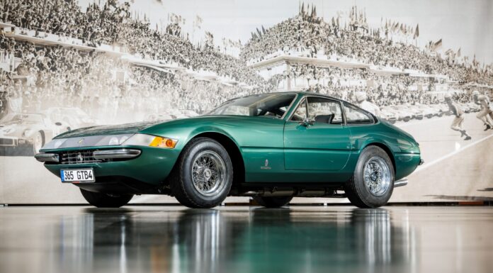 A sus 93 años, vende su colección de Ferrari, Alfa Romeo y Lancia: “El trabajo de toda una vida” Vende su colección de Ferrari, Alfa Romeo y Lancia