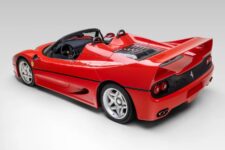 Subasta un Ferrari F50