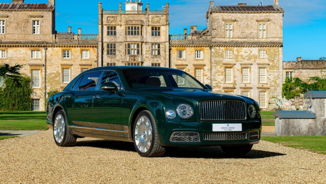 2016-bentley-mulsanne-isabel-ii subasta Bentley Mulsanne Reina Isabel II
