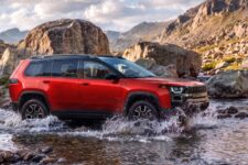 Jeep Cherokee Trailhawk 2027