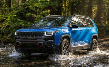 Jeep Cherokee Trailhawk 2027, con programa Trail Rated que aumenta las capacidades 4x4 y motor híbrido Jeep Cherokee Trailhawk 2027