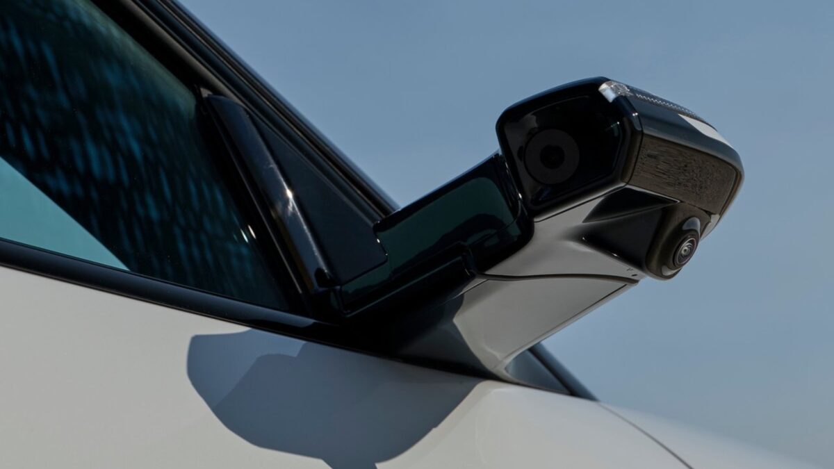 5 detalles Mazda CX-6e