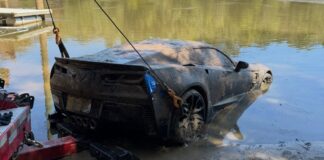 Encuentran un Corvette C7 Grand Sport en el fondo de un río y localizan al dueño en Instagram. Se lo robaron hace seis años Corvette C7 Grand Sport en el fondo de un río