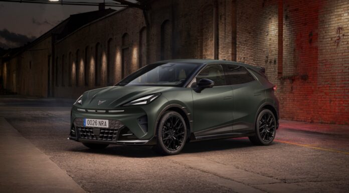 Nuevo paquete Custom Cupra by ABT para el Cupra Raval que proporciona al utilitario eléctrico español un aspecto mucho más agresivo Cupra Raval by ABT