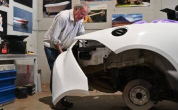 Jeremy Clarkson, periodista y presentador, confirma el rodaje de un episodio especial de ‘La granja de Clarkson’ relacionado con los coches Jeremy Clarkson episodio coches