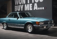 Este Mercedes 500 SL lleva 44 años guardado en un garaje sin matricular. Su propietario lo compró en 1982 y apenas tiene 63 kilómetros Mercedes 500 SL 44 años guardado en un garaje sin matricular