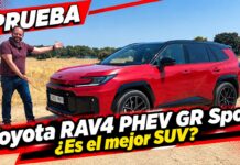PRUEBA en VÍDEO del Toyota RAV4 PHEV GR Sport 4x4 y 309 CV: "Un verdadero superdotado para ciudad y para el campo"