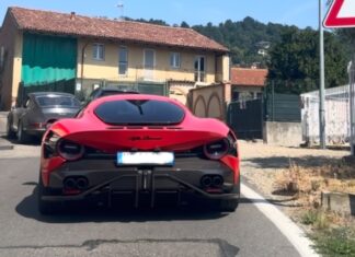 Seis meses después de recibirlo, viaja por Europa con su Alfa Romeo 33 Stradale valorado en más de 3 millones de euros Recorre Europa con un Alfa Romeo 33 Stradale