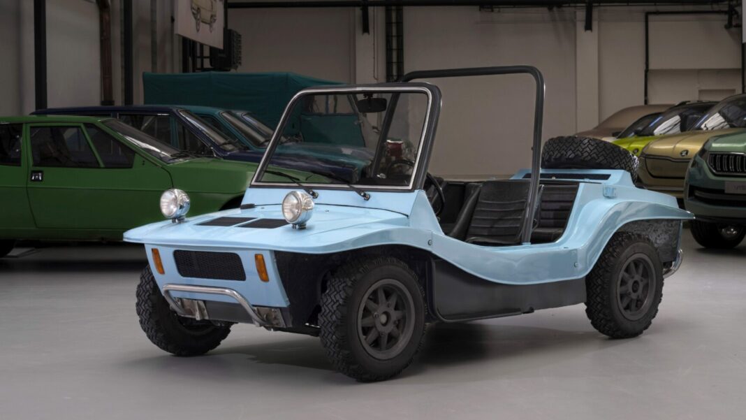 Skoda Type 736