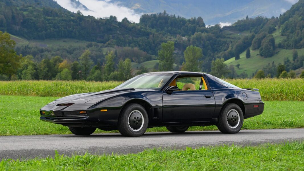 subasta-pontiac-firebird-trans-am-kitt-david-hasselhoff Subasta un Pontiac Firebird Trans Am KITT David Hasselhoff